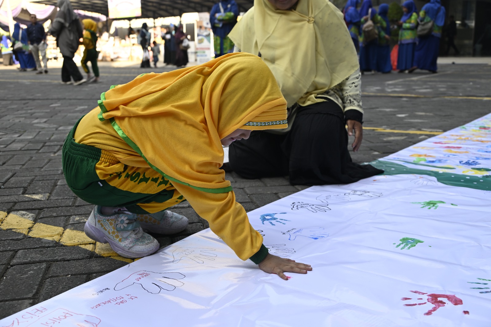 Hadapi Cyberbullying, Kemendikdasmen Perluas Konsep Pusat Pendidikan jadi 4 Pilar, ini Kata Mendikdasmen di Sidoarjo
